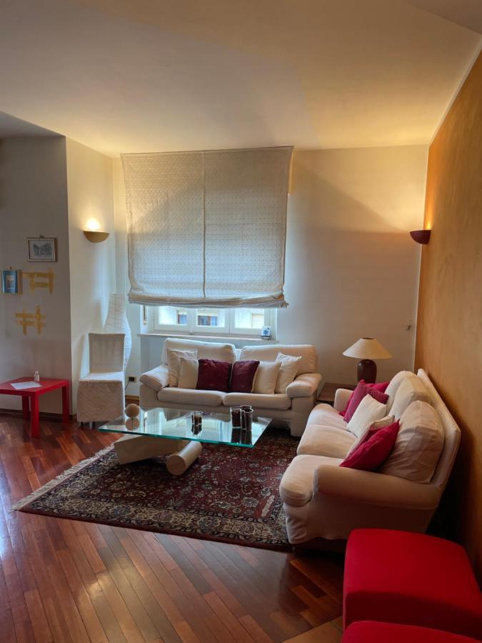 Zen Apartment Located In Turin Pre Hill Eksteriør bilde